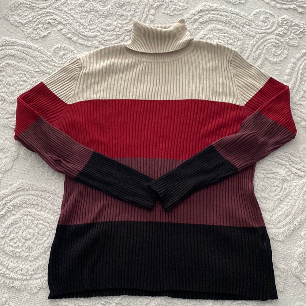 Joseph A Black and Cream Turtleneck Sweater
